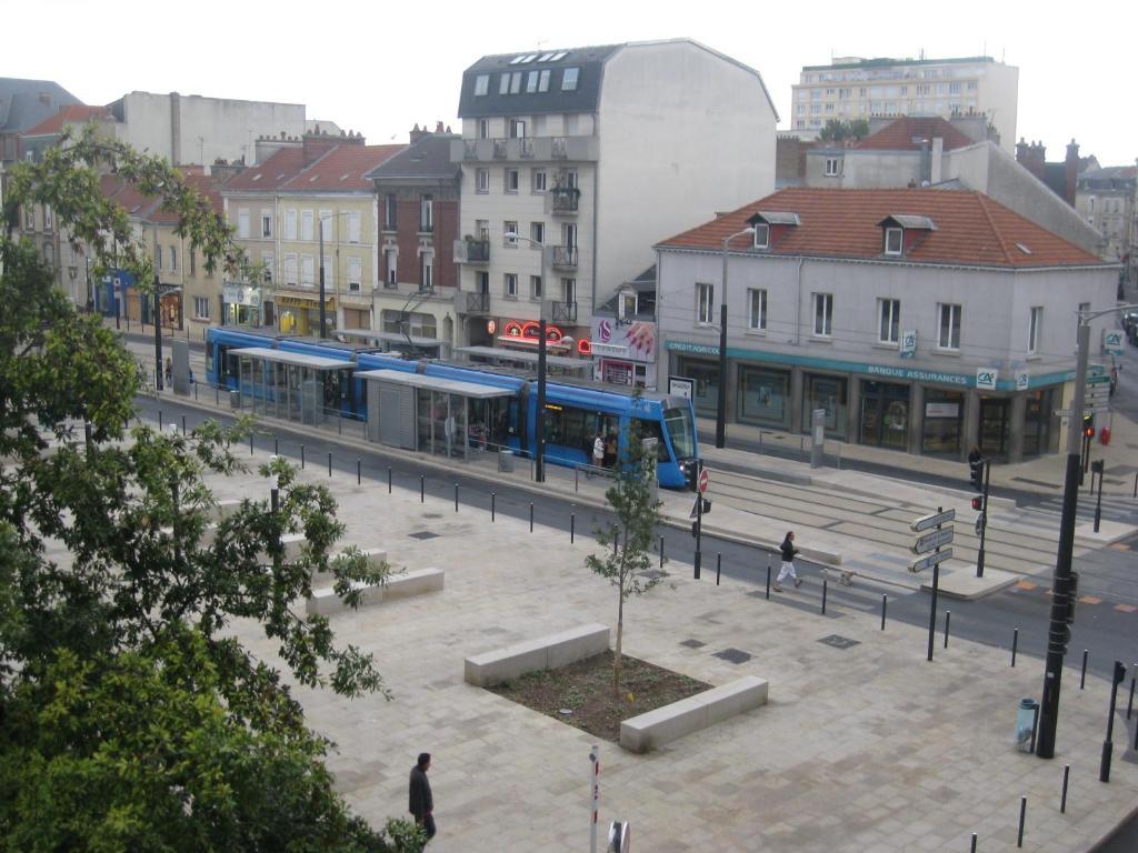 Hotel Le Parisien Реймс Номер фото